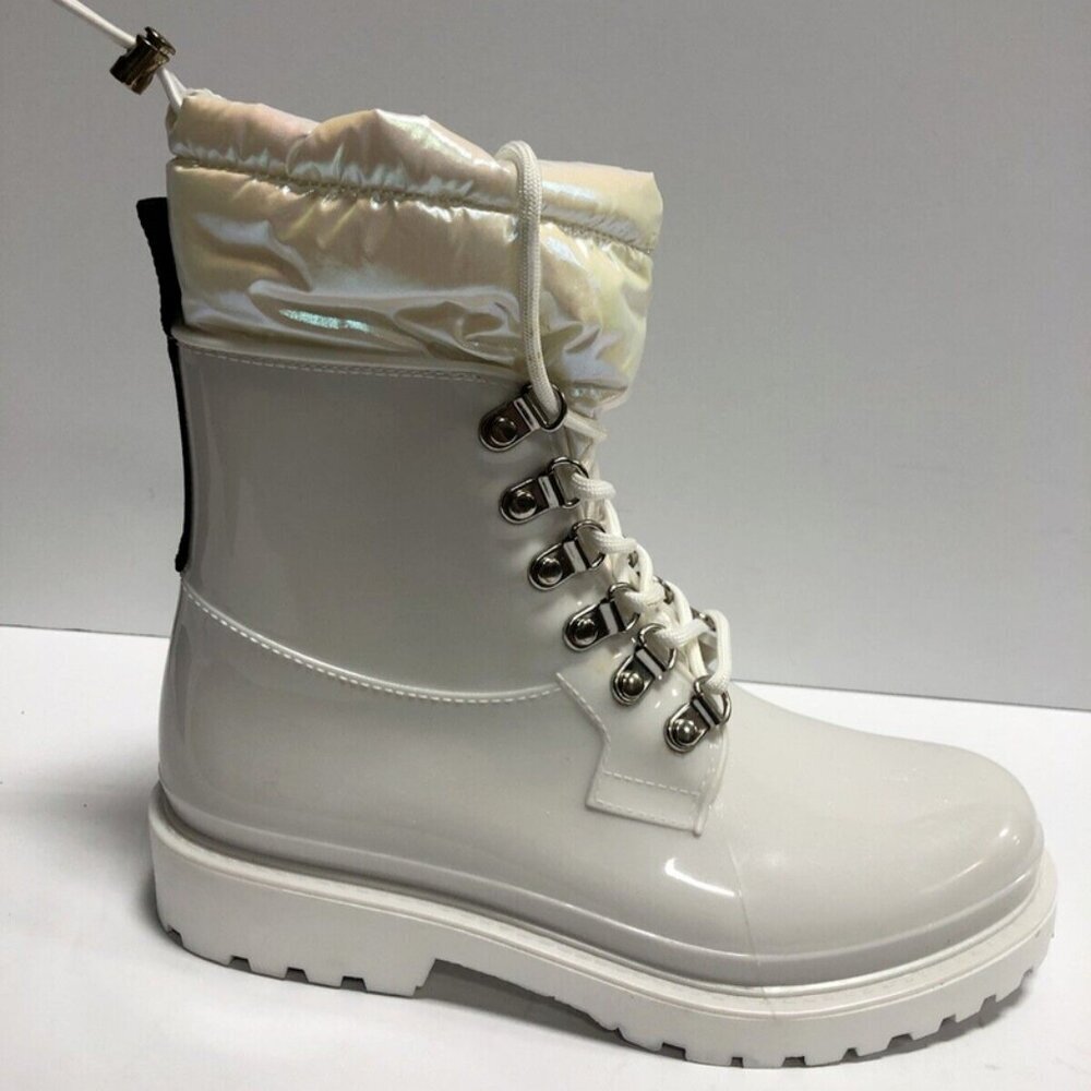 Nine West Women’s Keepit White Ankle Boot Size 7 M